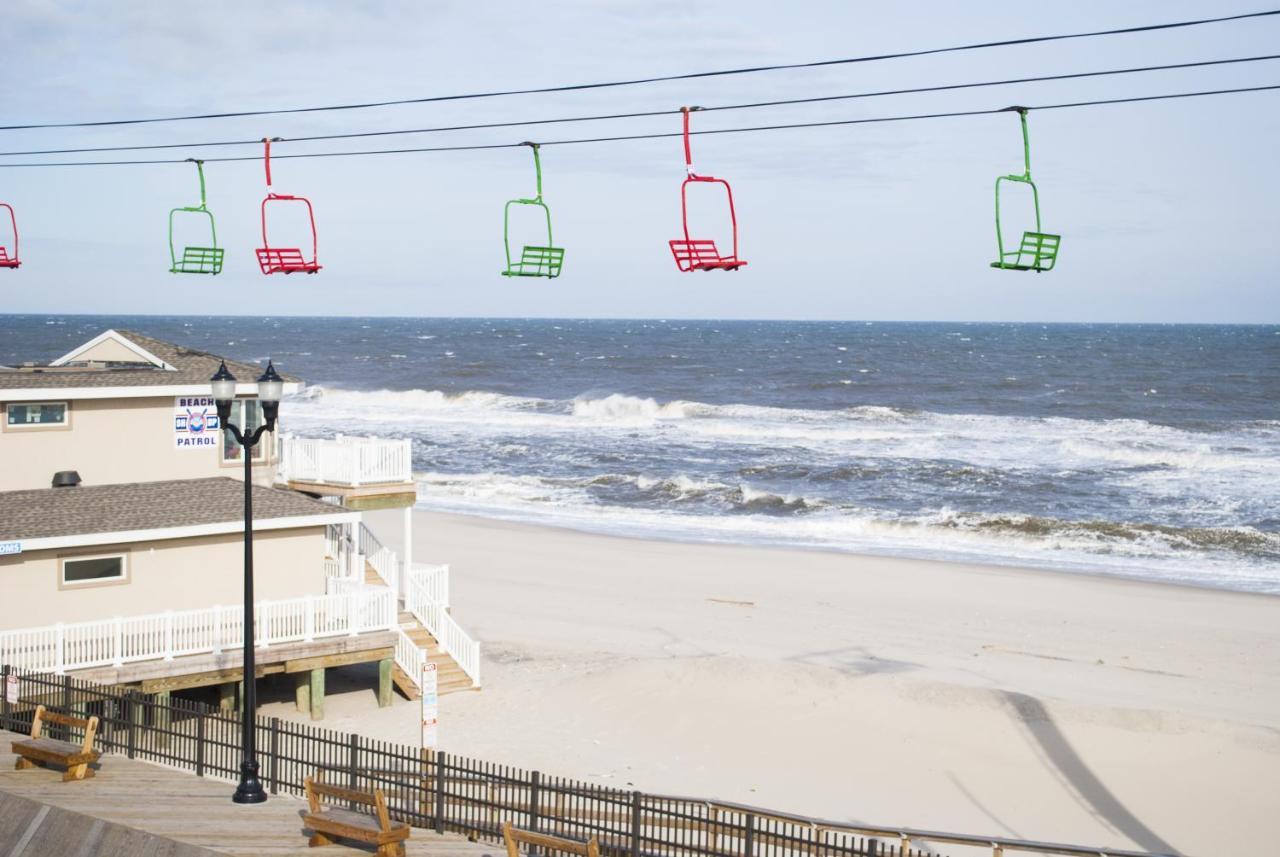 Boardwalk Hotel Charlee & Apartments Beach Hotel Oceanfront Seaside Heights Buitenkant foto