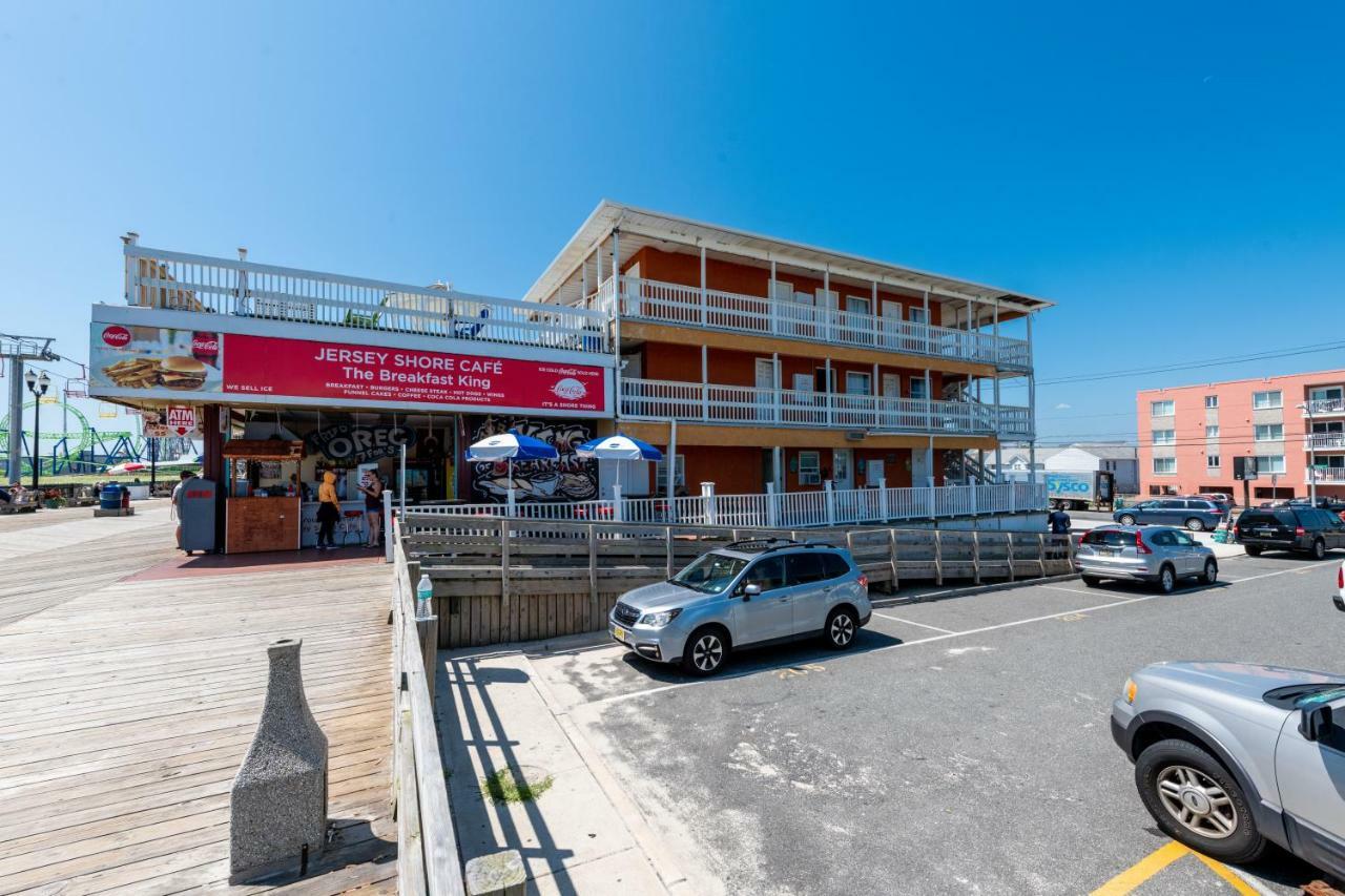 Boardwalk Hotel Charlee & Apartments Beach Hotel Oceanfront Seaside Heights Buitenkant foto